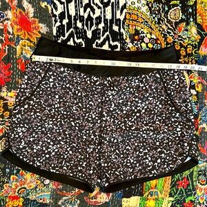 Lands End swim active shorts with attached panty, black/white pattern, 16